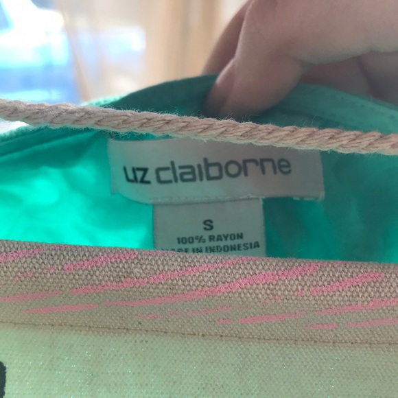 Top - Picture 4 of 4